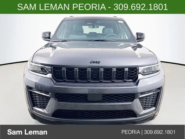 New 2026 Gray Jeep Altitude image 2