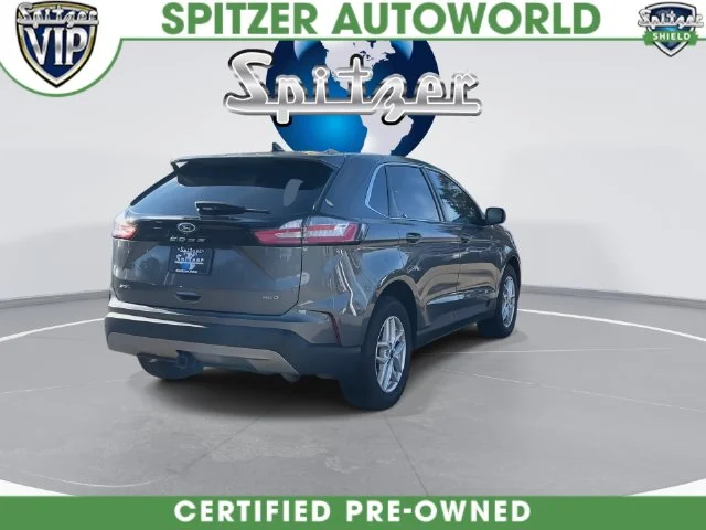 Used 2022 Gray Ford SEL image 14