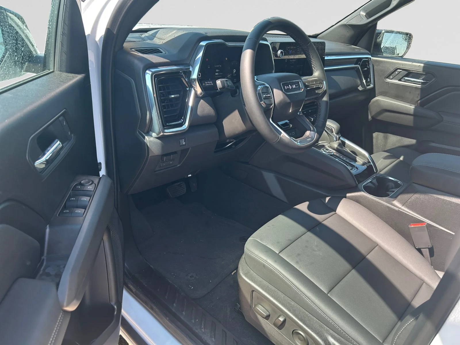Used 2026 WHITE GMC Crew Cab ELEVATION **New Arrival** image 12