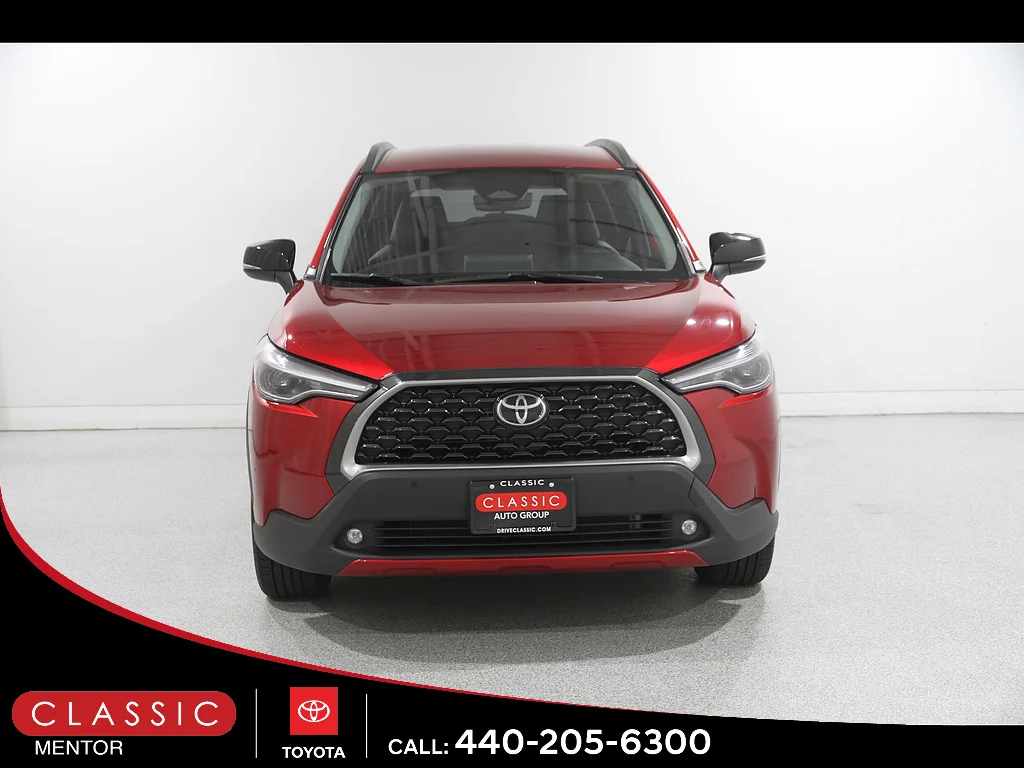 Certified Used 2025 Soul Red Crystal Toyota XLE image 2