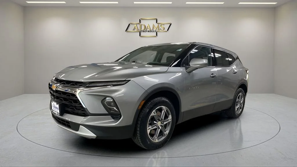 2023 Chevrolet Blazer 2.0T 2LT FWD's photo