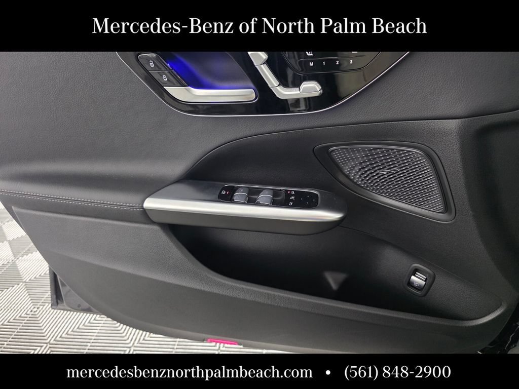 New 2026 Graphite Grey Metallic Mercedes-Benz C 300 image 43