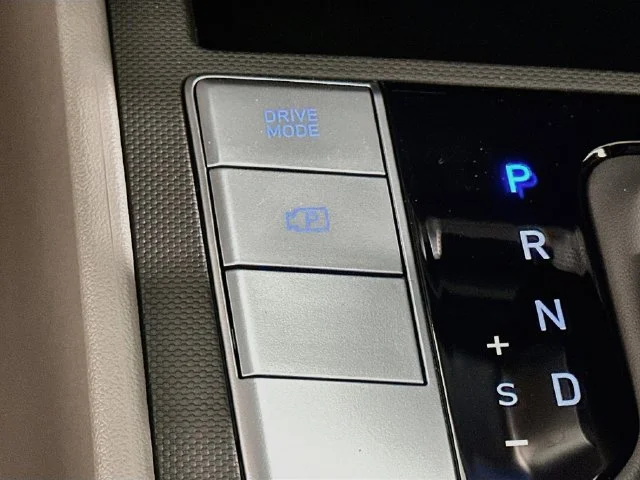 New 2026 Gray Hyundai SE image 18