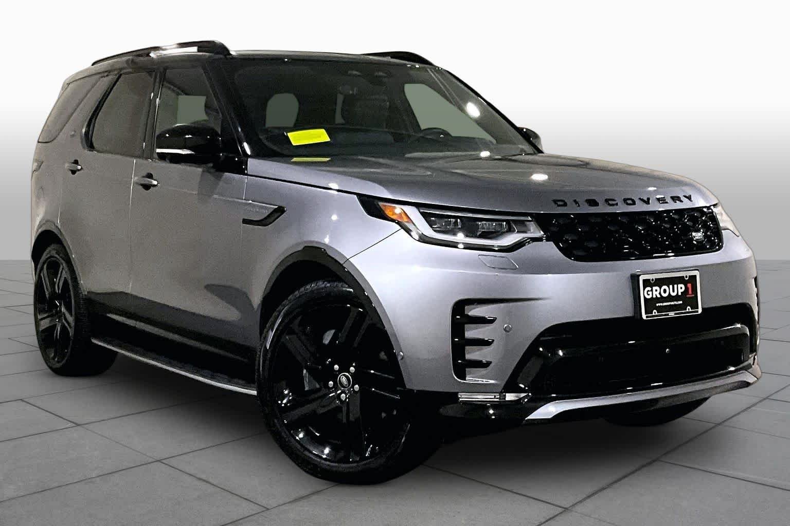 Used 2025 Eiger Grey Metallic Land Rover Dynamic SE image 4