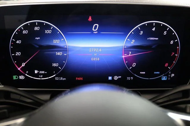 2025 Mercedes-Benz GLC Base - Photo 21