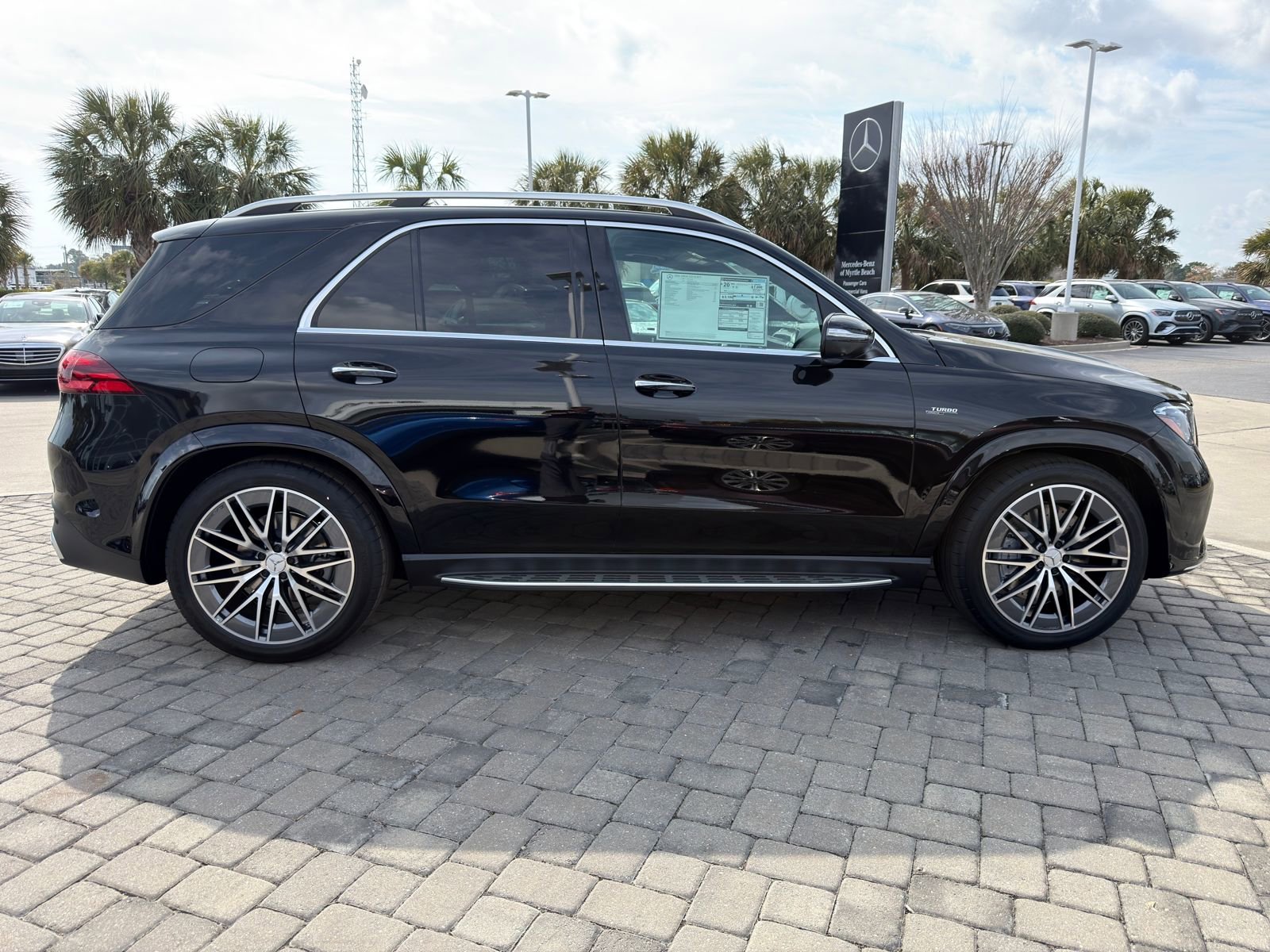New 2026 Obsidian Black Metallic Mercedes-Benz GLE 53 AMG® image 35