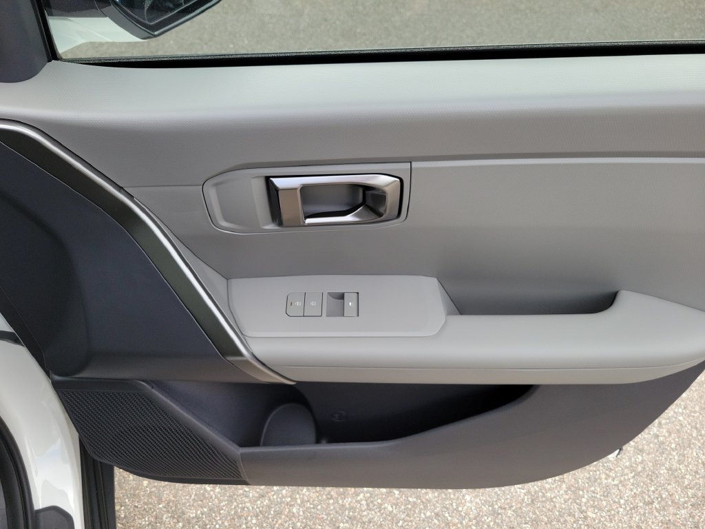 New 2027 Snow White Pearl Kia S image 8