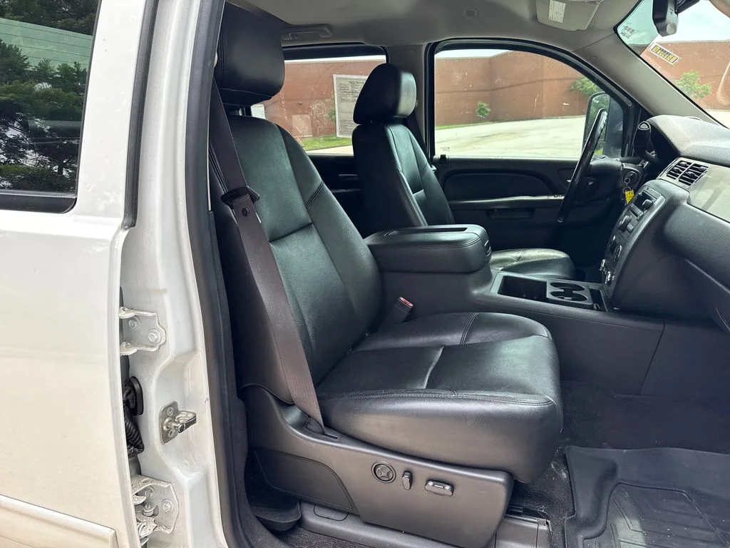 Used 2012 White Chevrolet LTZ image 26