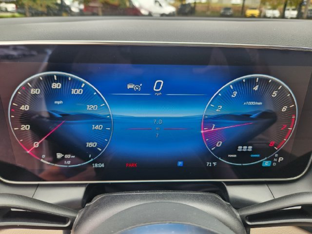 New 2027 Polar White Mercedes-Benz GLC 300 image 20