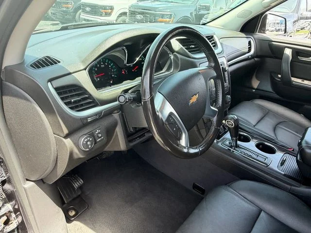 Used 2015 Gray Chevrolet LT image 10