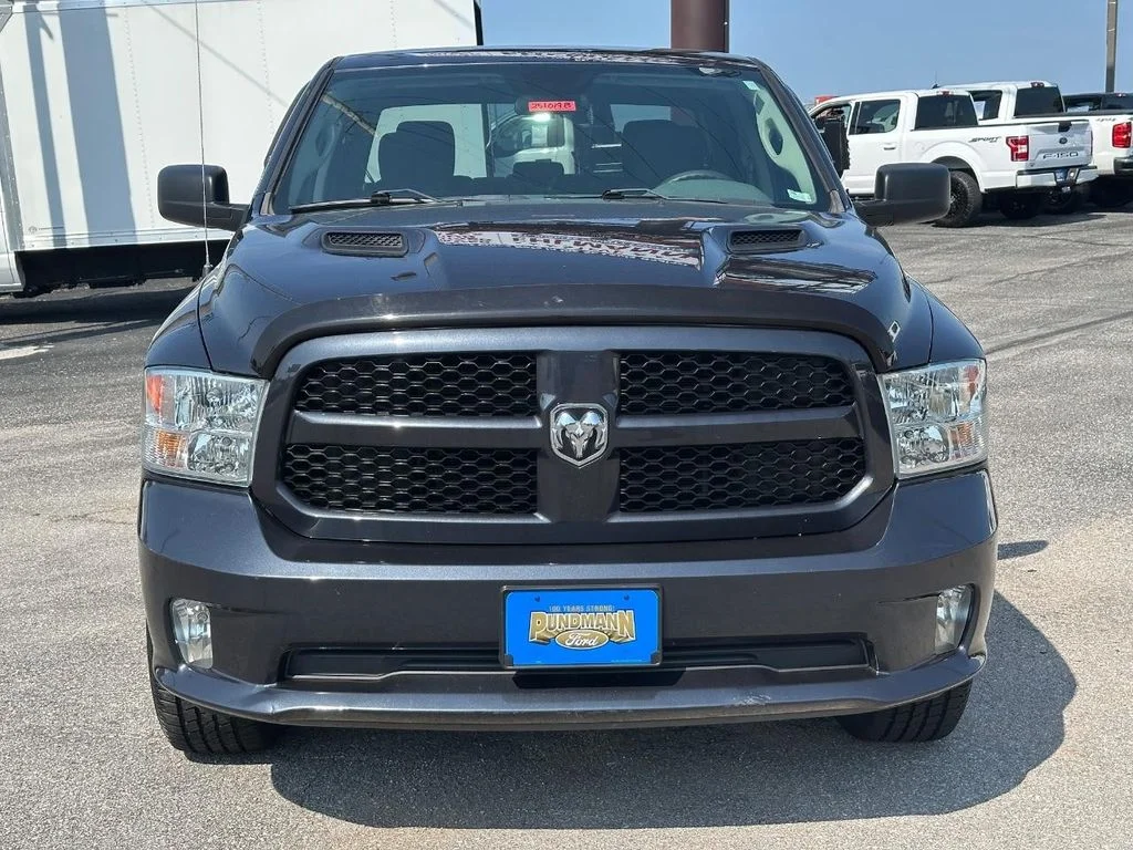 Used 2019 Granite Crystal Metallic Ram  image 9