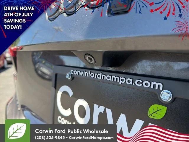 Used 2015 Gray Jeep Summit image 10