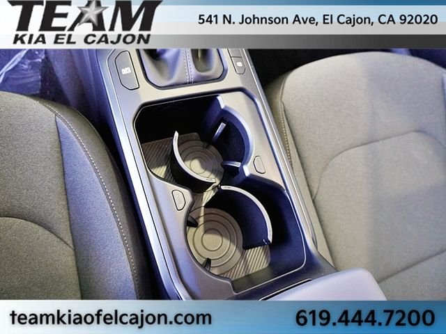Used 2026 White Kia LXS image 33