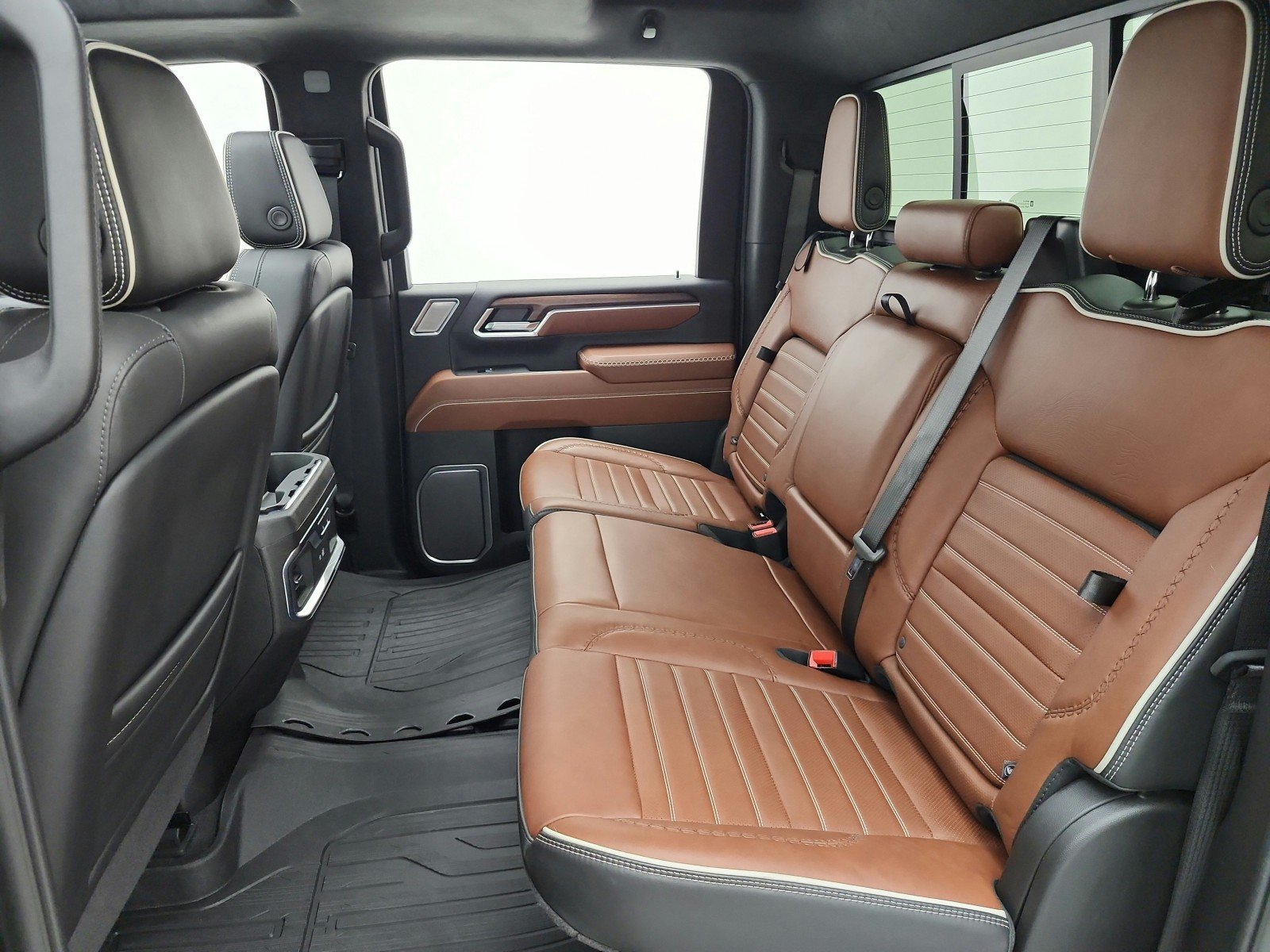 2025 GMC Sierra 2500HD Denali Ultimate - Photo 16