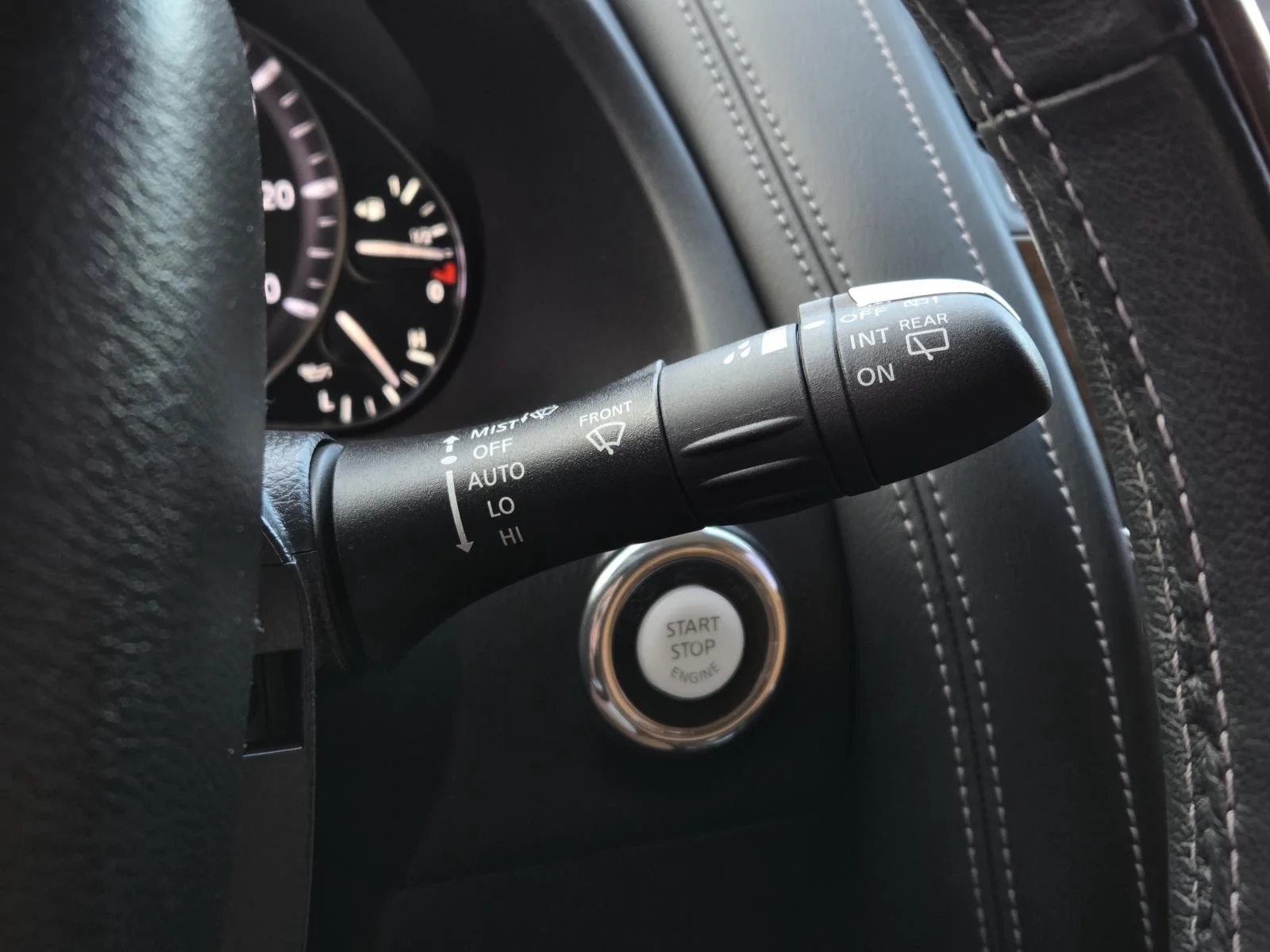 Used 2017 Black Obsidian INFINITI Signature Edition image 25