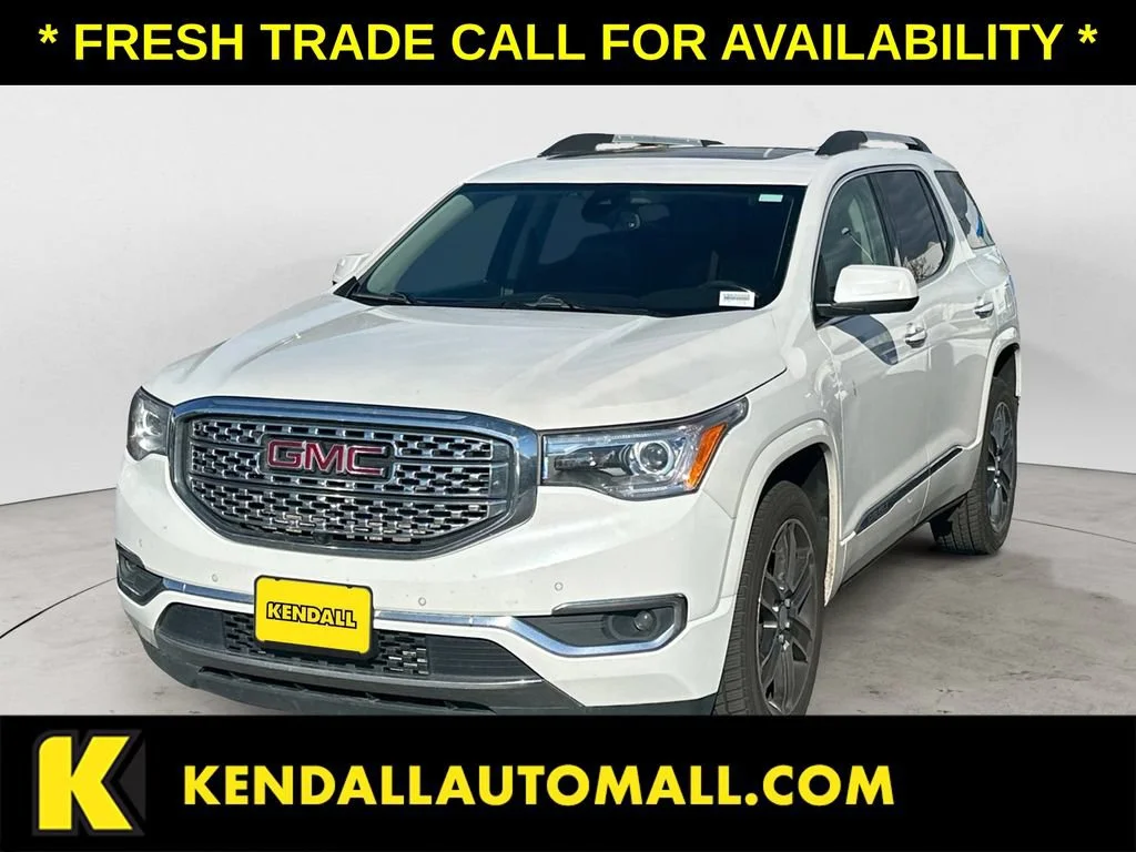 Used 2018 WHITE FROST TRICOAT GMC Denali image 1