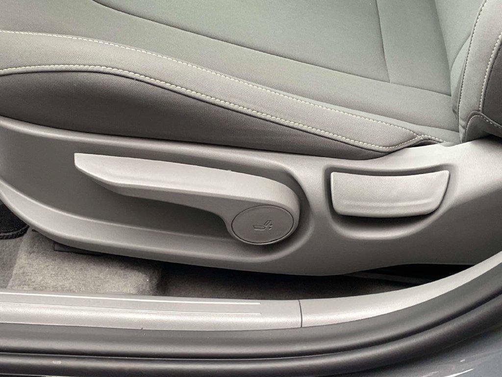 New 2026 Gray Hyundai Blue image 16