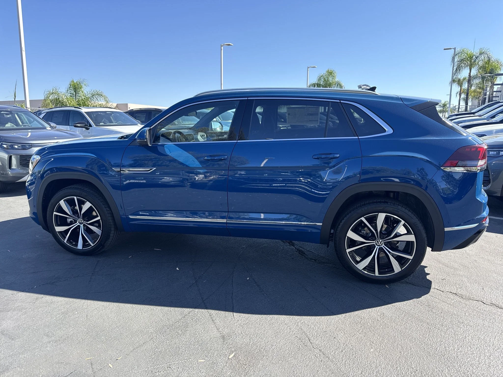 New 2026 Mountain Lake Blue Metallic Volkswagen 2.0T SEL Premium R-Line image 5