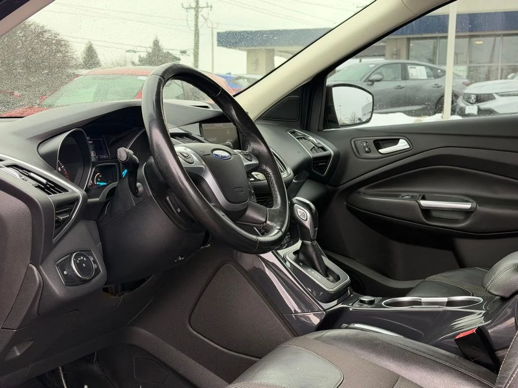 Used 2013 Red Ford Titanium image 7