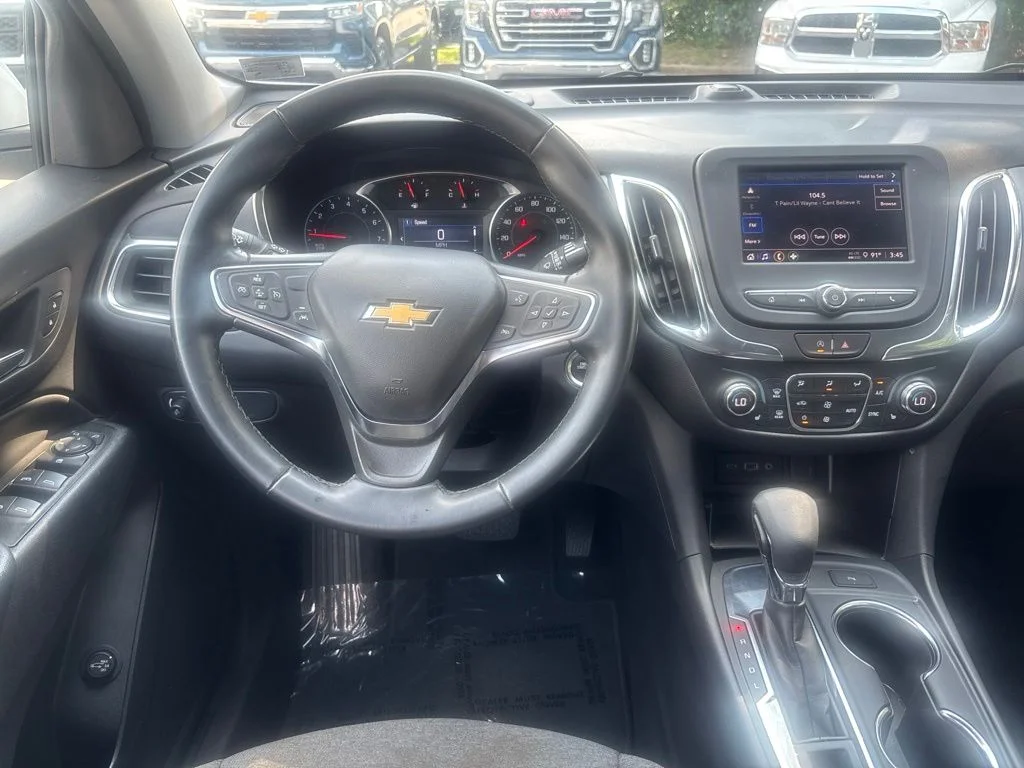 Used 2024 White Chevrolet LT image 11