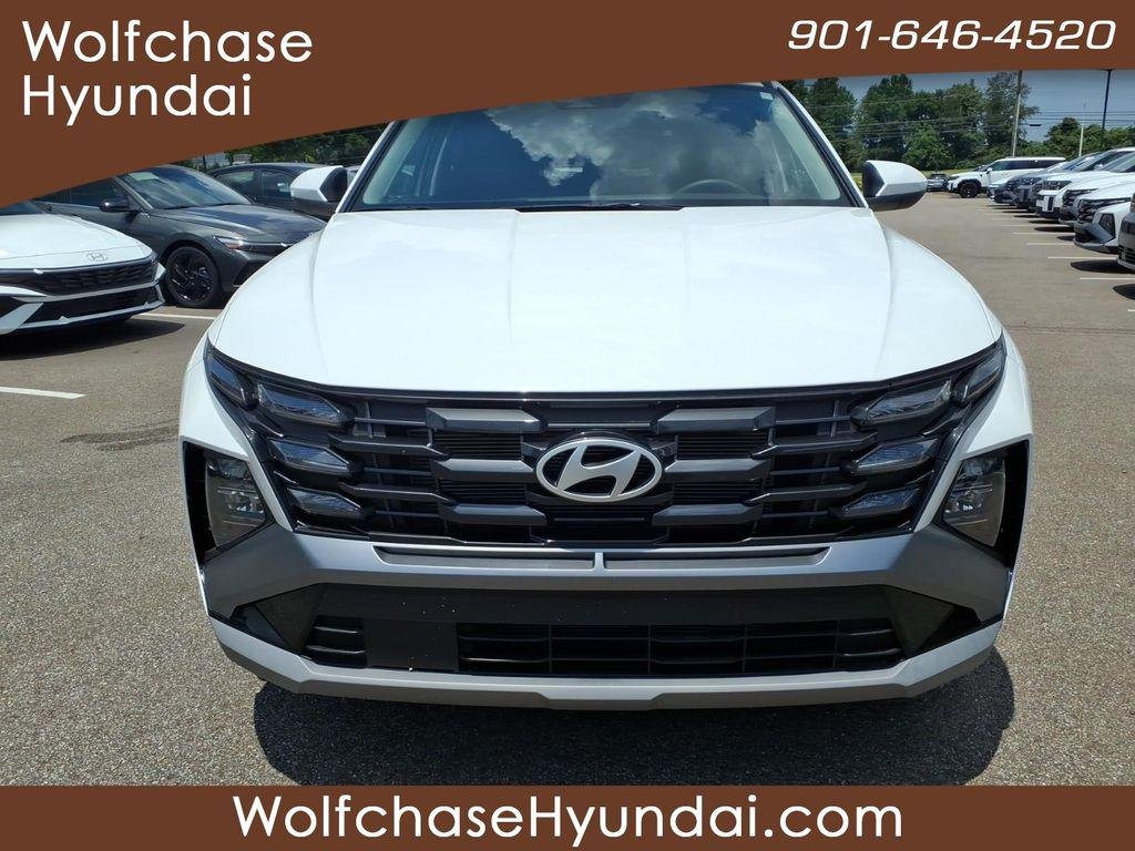 New 2026 White Hyundai SEL FWD image 8