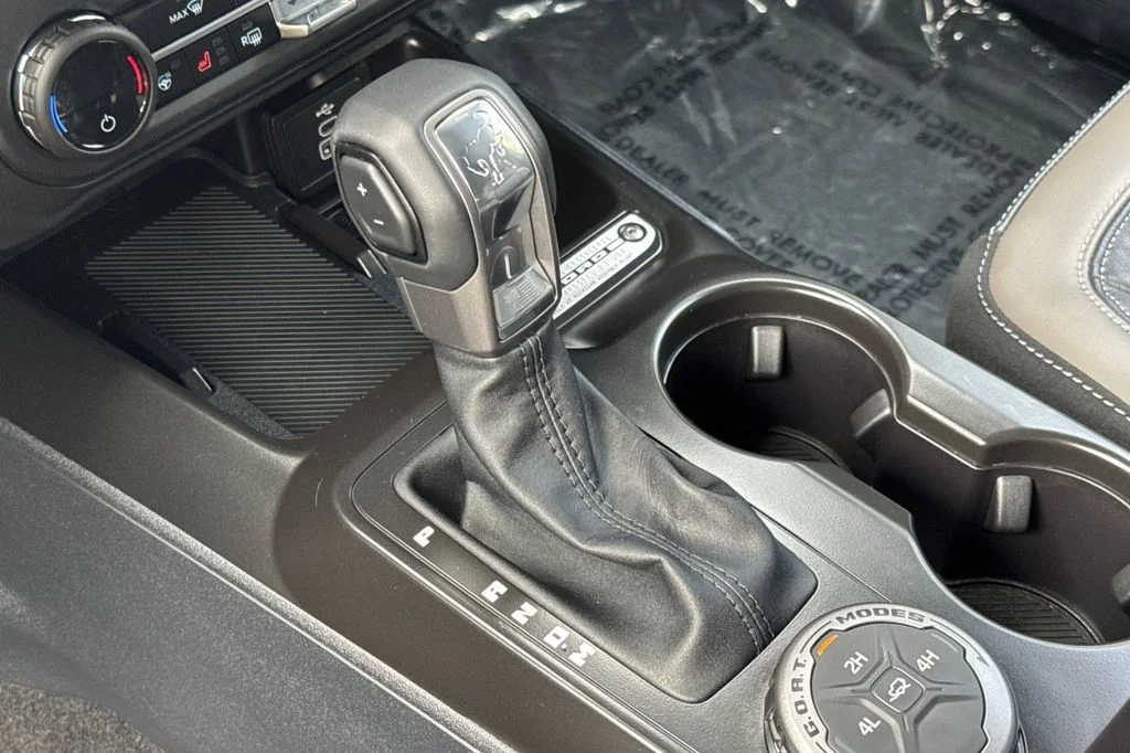 New 2026 Desert Sand Ford Outer Banks® image 22