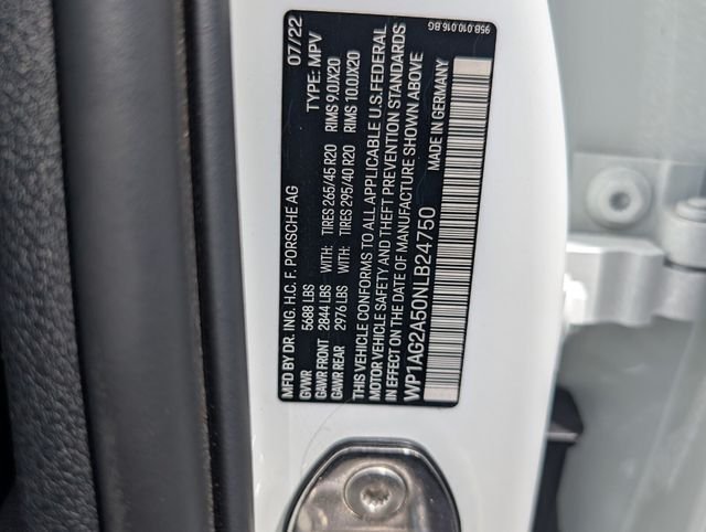 Used 2022 White Porsche S image 19