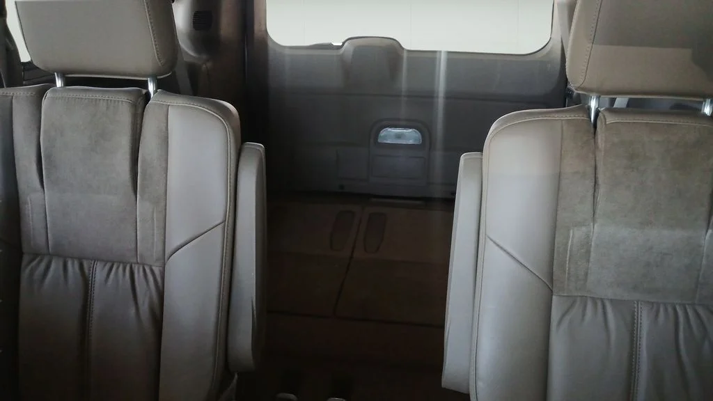 Used 2016 White Chrysler Limited image 11