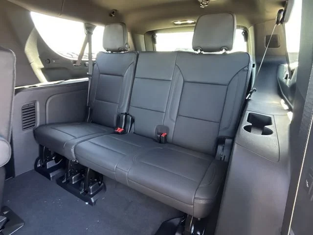 2026 Chevrolet Suburban High Country - Photo 29