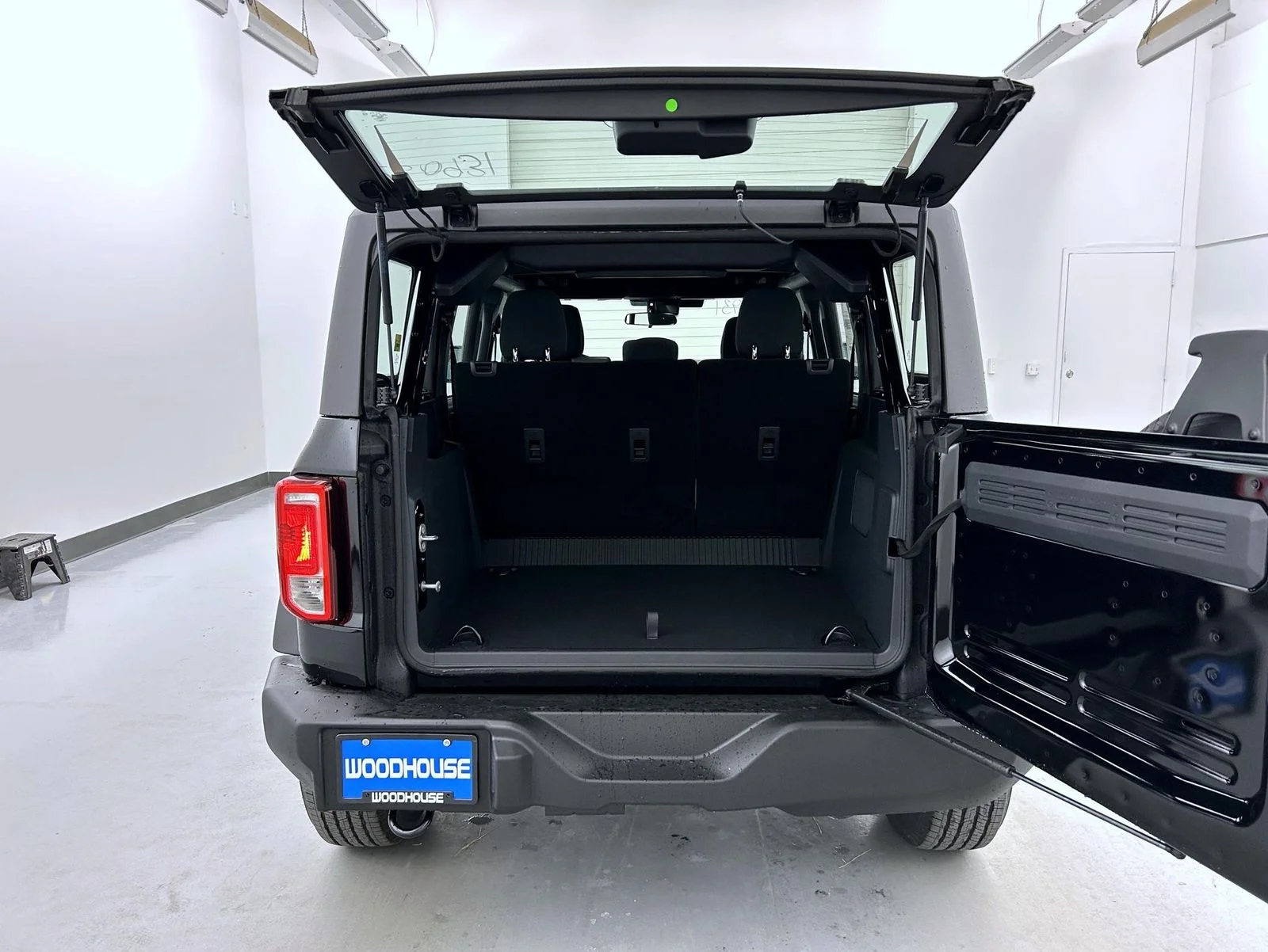 New 2026 Black Ford Base image 21