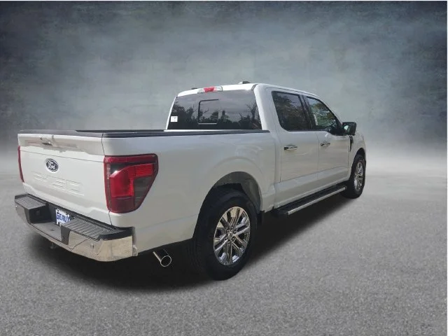 New 2026 Oxford White Ford XLT image 39