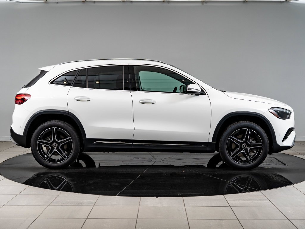 New 2026 Polar White Mercedes-Benz GLA 250 image 11