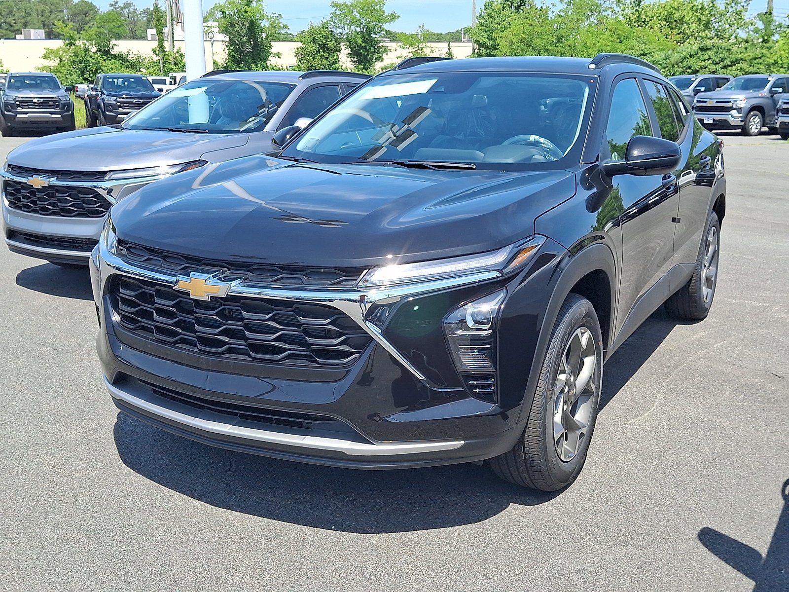 2026 Chevrolet Trax LT - Photo 3