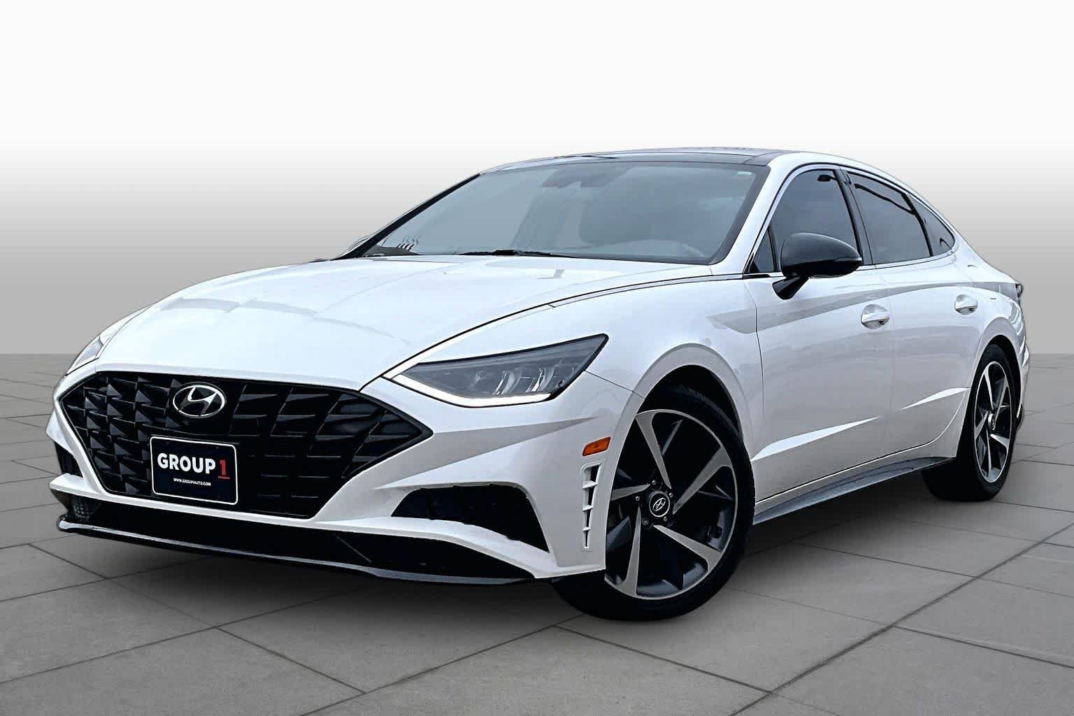 Pre-Owned 2022 Hyundai Sonata SEL Plus