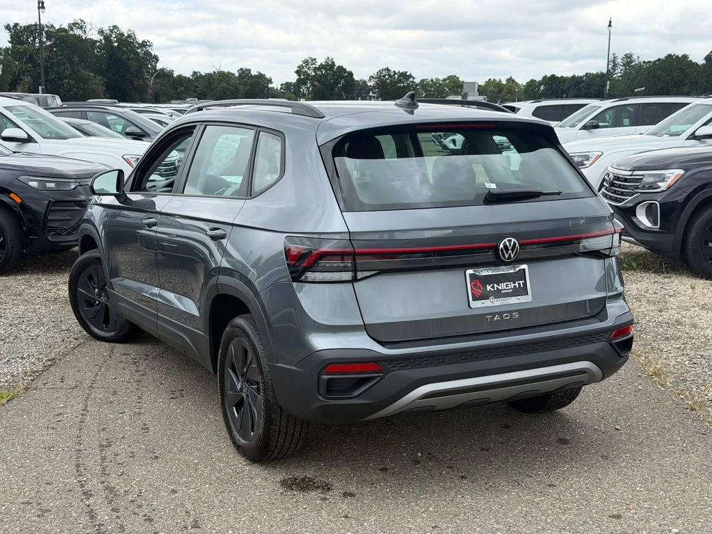 New 2026 Platinum Gray Metallic Volkswagen 1.5T S image 9