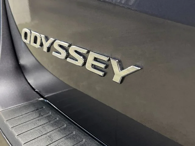 New 2026 Gray Honda EX-L image 5