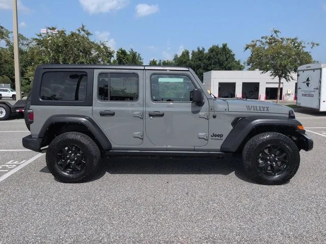 Used 2022 Gray Jeep Unlimited Willys image 3