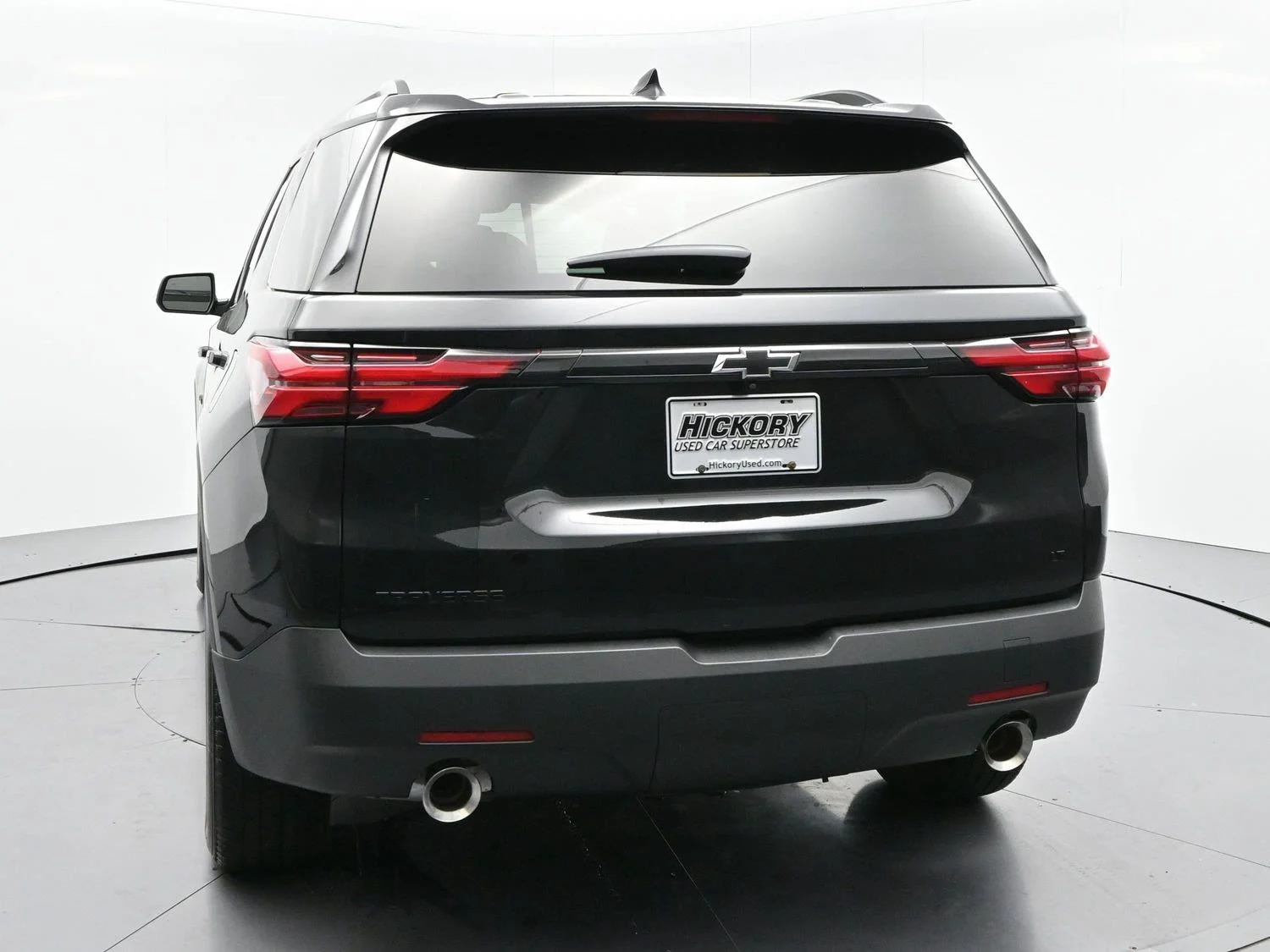 Used 2023 Mosaic Black Metallic Chevrolet LT Cloth image 6