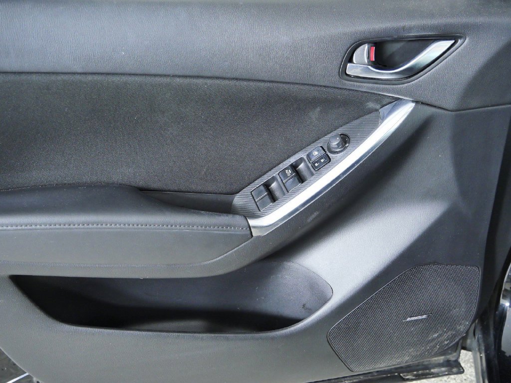 Used 2016 Black Mazda Touring image 31