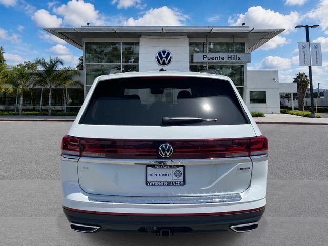 New 2026 White/off-white Volkswagen 2.0T SE w/Technology image 5