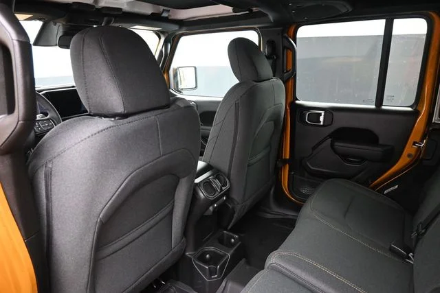 New 2026 Goldilocks Exterior Paint Jeep Sport S image 11