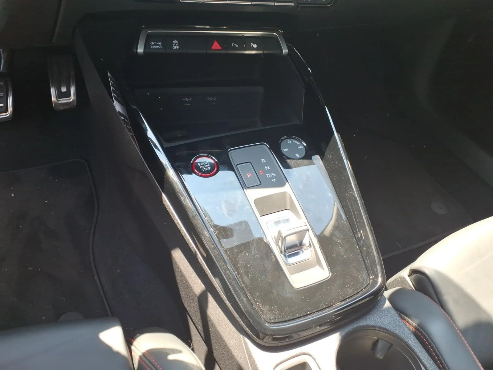 Used 2024 Daytona Gray Pearl Effect (6y6y) Audi 2.5T quattro image 10