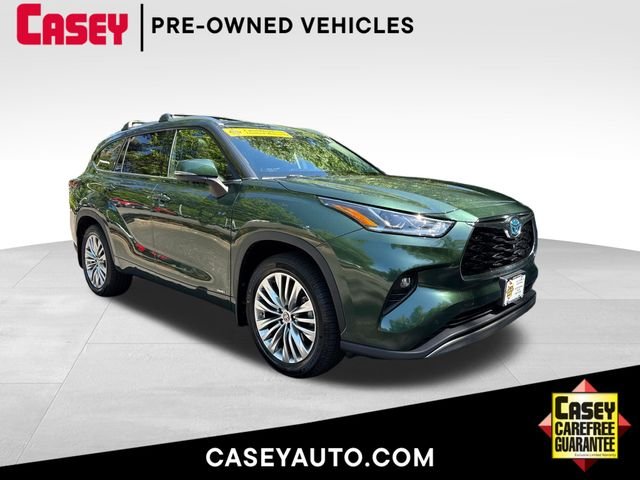 Used 2024  Toyota Platinum image 1