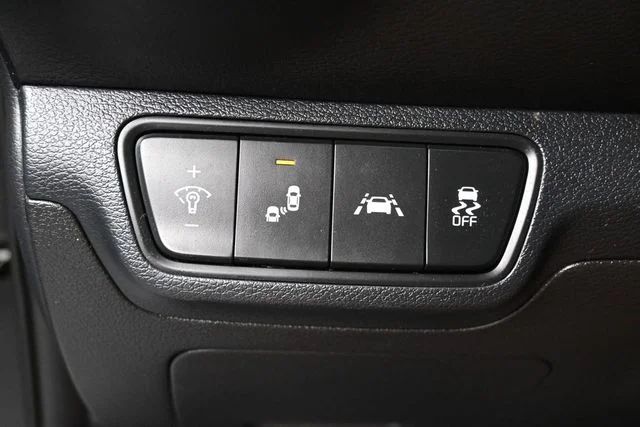 Used 2021 Black Kia EX image 30