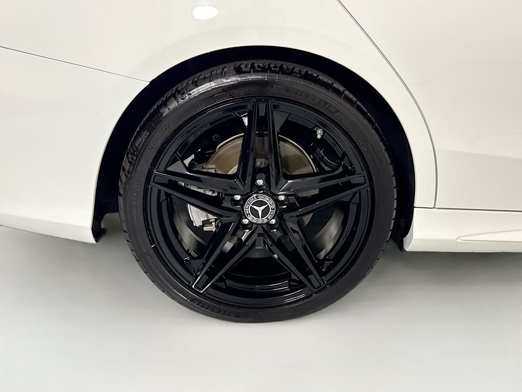 Used 2019 Polar White Mercedes-Benz C 300 image 33