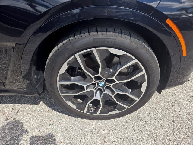 2026 BMW X7 M60i - Photo 19