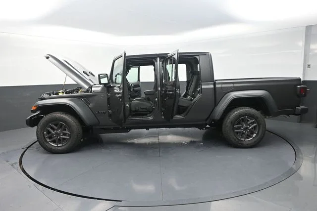 New 2026 Granite Crystal Metallic Clear-Coat Exterior Paint Jeep Sport image 32