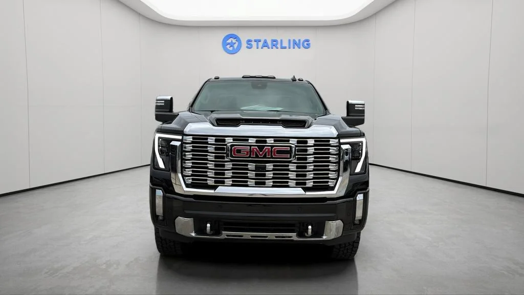 Used 2024 Onyx Black GMC Denali image 15