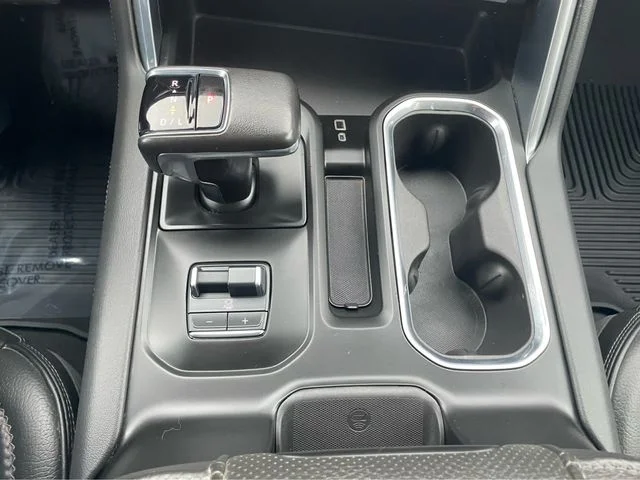 Used 2022 Black GMC Denali image 26