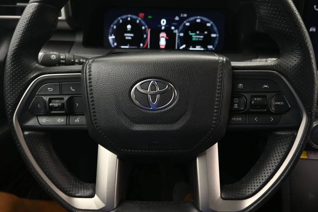 Used 2025  Toyota TRD Off-Road Premium image 28